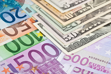 Euro versus dollar