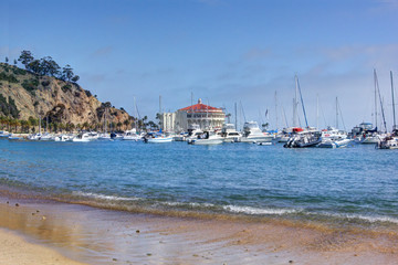 Fototapeta na wymiar Avalon Harbor - Wyspa Catalina