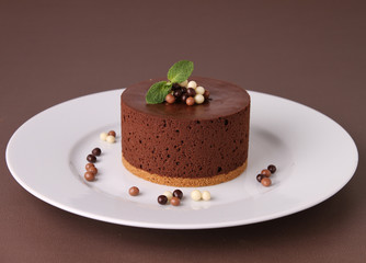 chocolate mousse cake