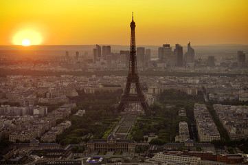 Tour Eiffel et vue de Paris depuis la tour montparnasse - France