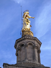 Fototapeta premium Virgin Mary statue in Avignon, The Popes' Palace, France