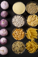 reis, nudeln und hülsenfrüchte