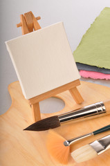 Blank art board, wooden easel
