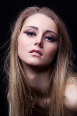 Fototapeta premium Sexy blonde yong woman