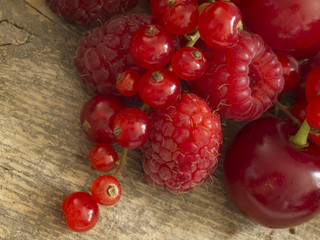 red fruits