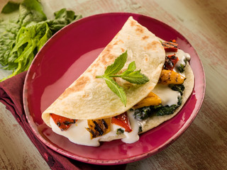 piadina with spinach grilled capsicum and cheese