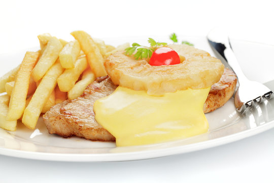 Schweinesteak Hawaii, Pommes frites
