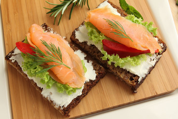 Fresh salmon sandwiches