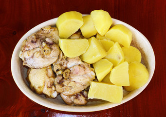 Grill Chicken with boiled potatoes