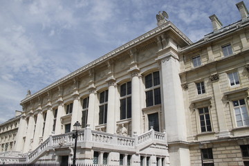 Fototapeta na wymiar Palais de justice, tribunal de Paris