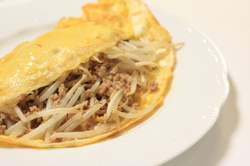 Vietnam food, soy sprout and mince Omelet