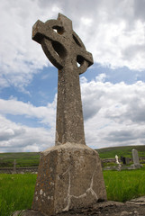 Une s&eacute;pulture irlandaise