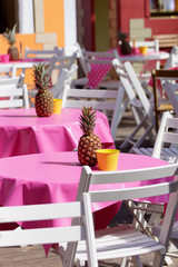 leeres gartenrestaurant