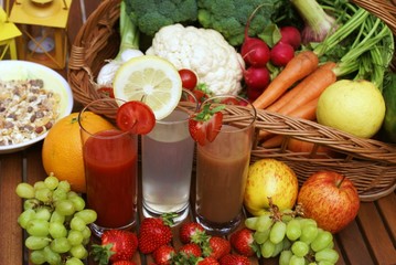 Fruchtsäfte mit Obst und Gemüse