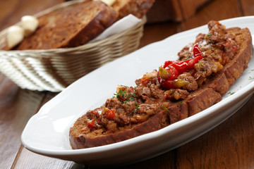 toast with roasted vegetables