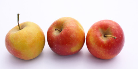 Alignement de pommes