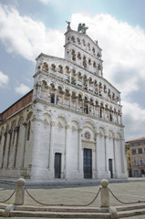 Naklejka premium CHIESA