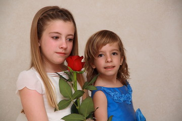 ALBA Y LAURA BUCK DE COMUNION