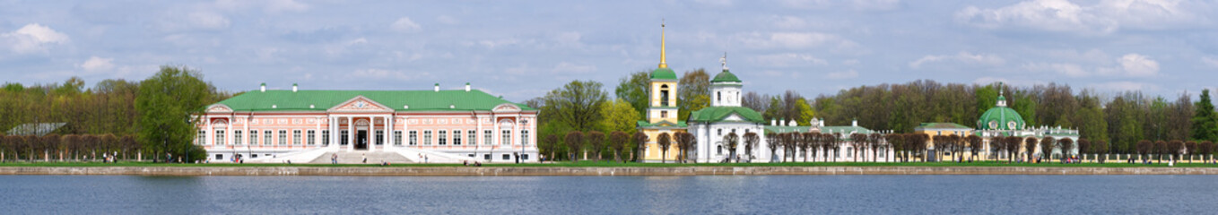 Fototapeta na wymiar Panorama Kuskovo, majątek rodziny Szeremietiew