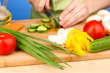 Chopping food ingredients