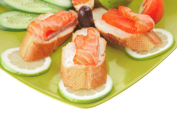 salmon on green plate