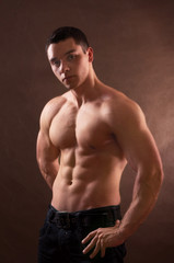 Fototapeta na wymiar young muscular man