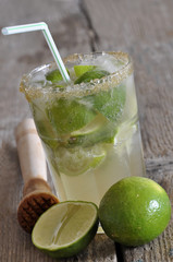 Frische Caipirinha
