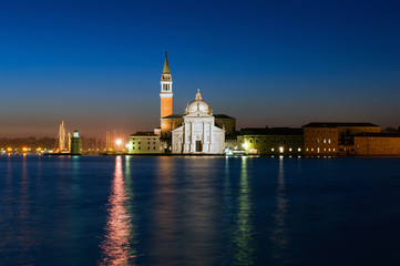 Fototapeta na wymiar Wschód słońca w Wenecji - S. Giorgio