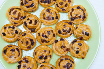 Buns with the raisin