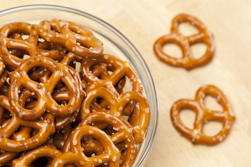 Fresh Whole Wheat Pretzels