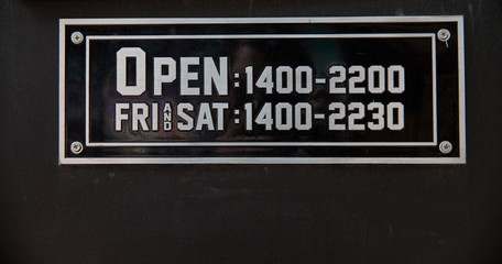 shop  open hours