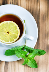 Tea with mint and lemon