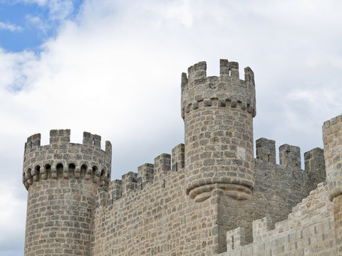castillo de sasamon,burgos,erspa&ntilde;a
