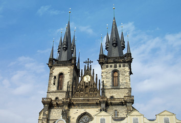 Fototapeta na wymiar Tyn Kościół w Pradze