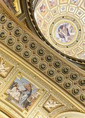 Obraz premium St. Stephen's Basilica, Jesus and God mosaics (warm tone)