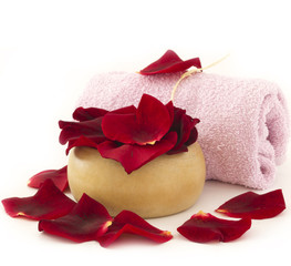 spa arrangement with rose's petals