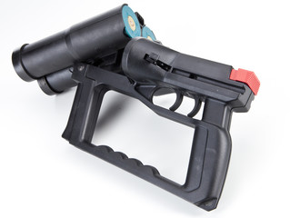 Flash-ball noir, 2 canons de 44 millimètres