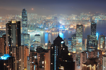 Fototapeta na wymiar Hong Kong w nocy