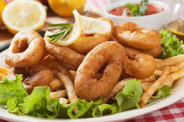 Fried squid rings