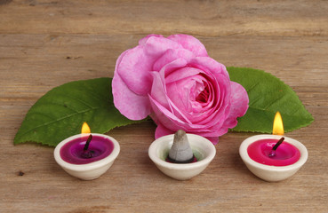 Obraz na płótnie Canvas Rose candles and incense