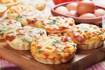Mini quiche with vegetable