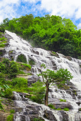 Fototapeta na wymiar Mae Ya wodospad, Tajlandia
