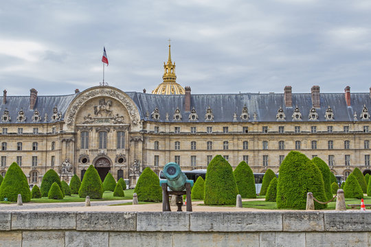 Paris- Invalidendom
