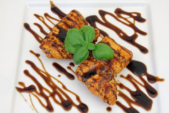 Putenmedaillons mit Balsamico