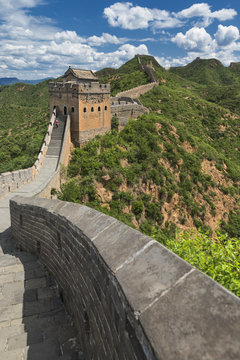 Gro&szlig;e Mauer bei Jinshanling / China, mittags