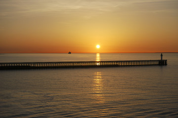 Obraz premium Sunset over sea at Calais. France