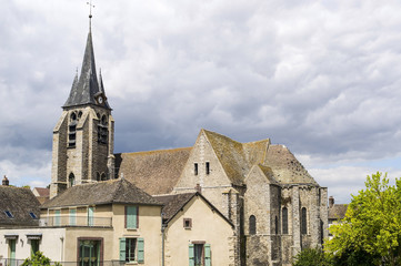 Fototapeta na wymiar Pont-sur-Yonne