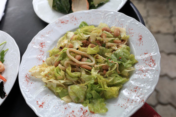 Salad with squid rings