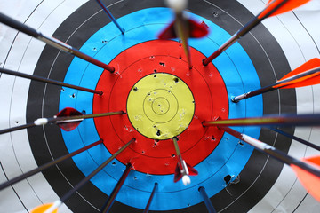 arrows miss target. - 42528360