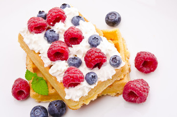 waffle with fruit